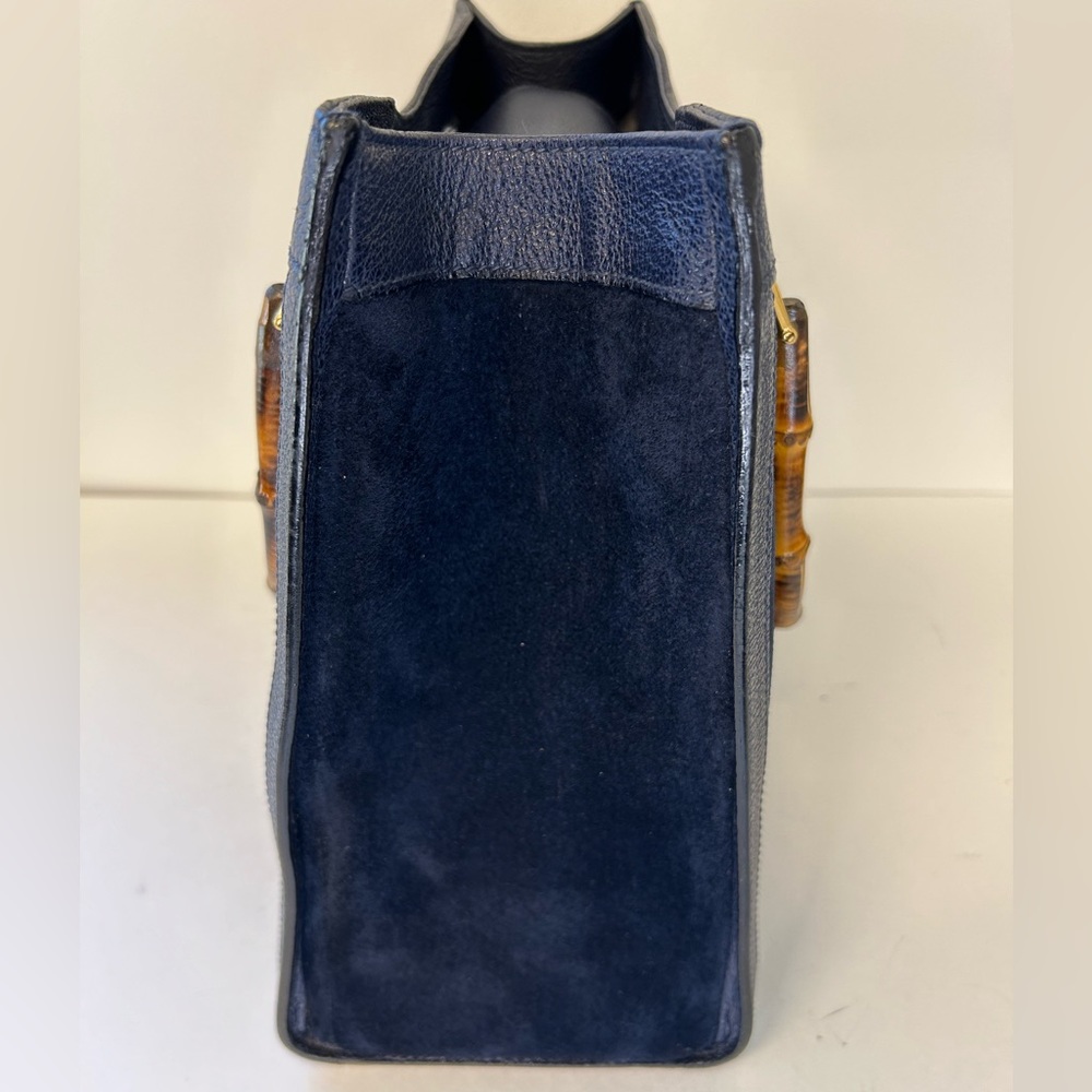 Vintage Gucci Diana bag bamboo handle navy blue leather and suede - Picture 4 of 15